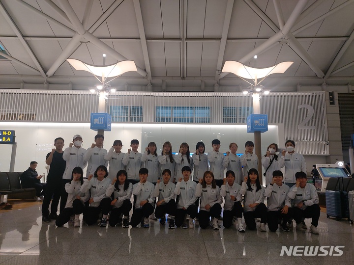 [서울=뉴시스]여자하키 주니어 아시아컵 출전 (사진 = 대한하키협회 제공)