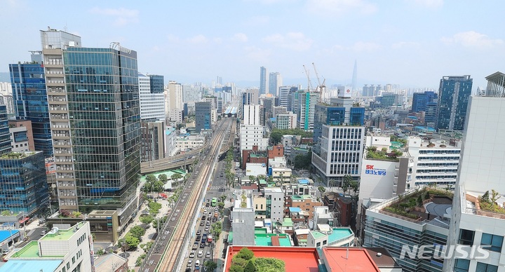 성수·마곡 대형오피스 공실률 하락...강남·분당 수요 분산 - 뉴스 썸네일 이미지