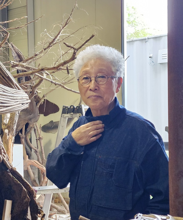 김세중조각상, 김윤신 조각가 *재판매 및 DB 금지