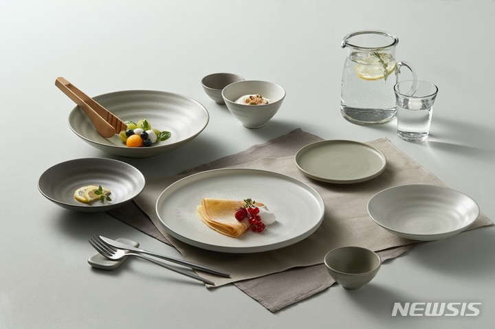 [서울=뉴시스] 광주요 담시리즈 이미지. (사진=광주요 제공) 2023.06.01. photo@newsis.com