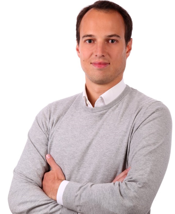 [서울=뉴시스] 메르세데스-벤츠 코리아, ‘제품, 마케팅 및 디지털 비즈니스’ 총괄에 ‘킬리안 텔렌’ 부사장 선임.(사진=메르세데스-벤츠코리아) 2023.6.1 photo@newsis.com *재판매 및 DB 금지