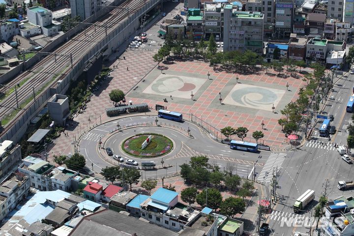 [인천=뉴시스] 동인천역 북광장 전경. (사진=동구 제공)