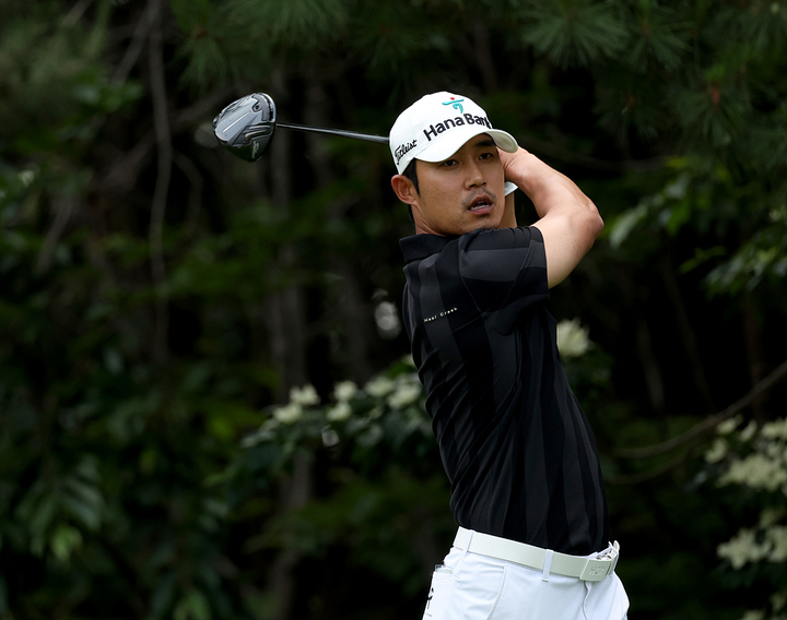 [서울=뉴시스]박은신 1번홀 드라이버 티샷. 2023.06.02. (사진=KPGA 제공)&nbsp; *재판매 및 DB 금지