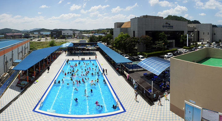 동두천시 시민회관 실외수영장 *재판매 및 DB 금지