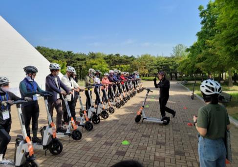 [서울=뉴시스]개인형 이동장치 교육.(사진=서울시 제공) *재판매 및 DB 금지