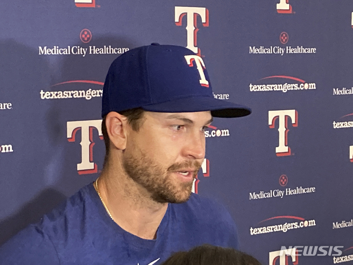 [알링턴=AP/뉴시스]텍사스 레인저스 제이콥 디그롬. 2023.06.07.
