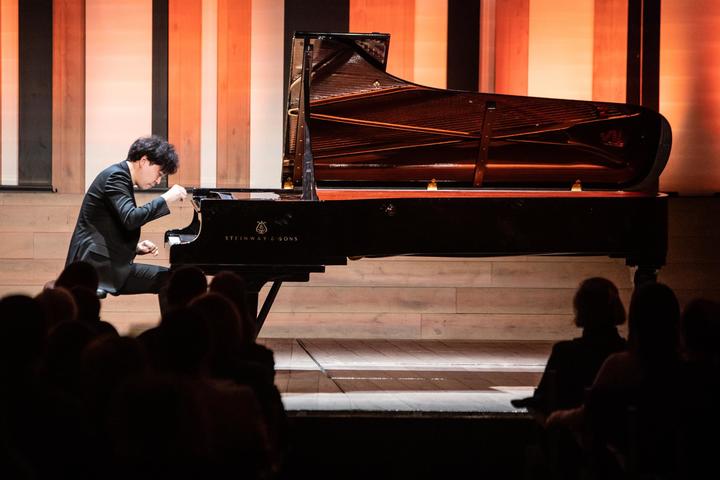 [서울=뉴시스]피아니스트 한지호. (사진=주헝가리한국문화원 제공) 2023.06.08. photo@newsis.com *재판매 및 DB 금지