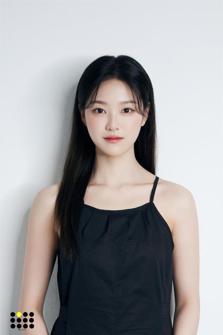 [서울=뉴시스] 이달의 소녀 출신 현진. 2023.06.12. (사진 = 씨티디이엔엠 제공) photo@newsis.com *재판매 및 DB 금지