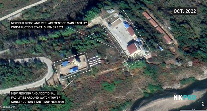 [서울=뉴시스] 지난 2022년 10월 촬영한 중국 길림성 화룡시 화룡변방대 위성사진. 탈북자들을 체포해 수감한 뒤 북한으로 강제 송환하기 전까지 수용하는 시설이다. 유엔 인권전문가들이 21일(현지시각) 강제송환된 탈북자들의 생사가 확인되지 않는다면서 중국에 강제송환을 중단하라고 촉구했다. (사진출처: NK 뉴스) 2026.10.22. *재판매 및 DB 금지
