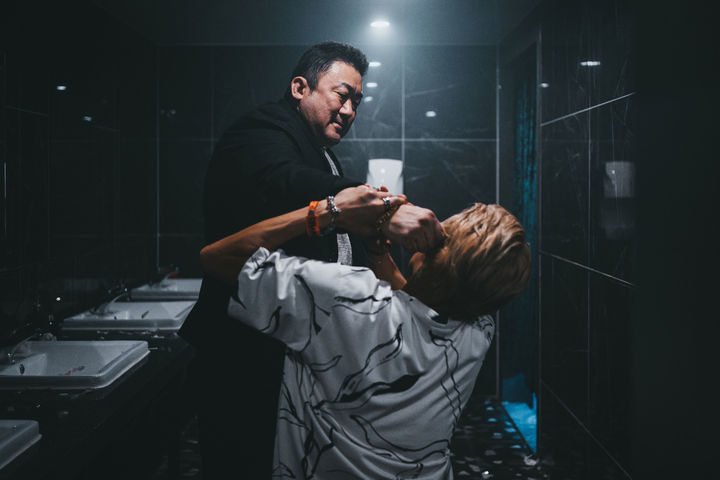 관객은 마동석 펀치 믿었다…'범죄도시' 쌍천만 키워드