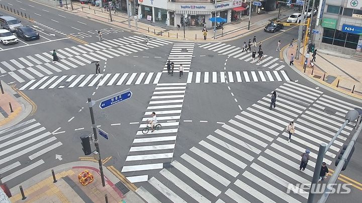 대각선 횡단보도(사진=뉴시스DB)