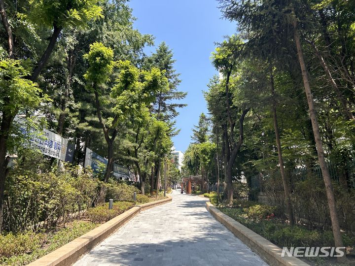  구갈동 370-6번지 보행자도로