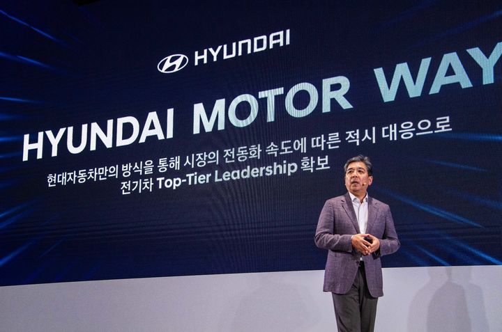 [서울=뉴시스] 장재훈 현대차 CEO 사장이 20일 '2023 CEO 인베스터 데이'에서 발표하고 있다.(사진=현대차) 2023.6.20 photo@newsis.com *재판매 및 DB 금지