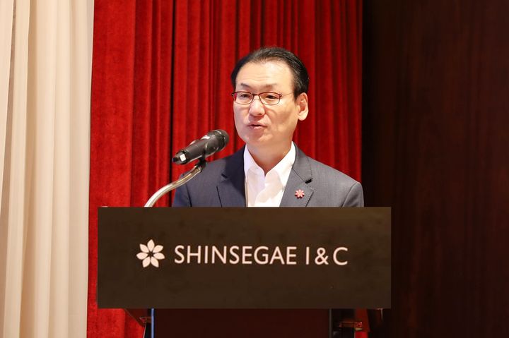 신세계아이앤씨가 지난 20일 기업의 디지털 전환을 위한 성공적인 클라우드 전략을 담은 클라우드 세미나 ‘JOURNEY to the CLOUD’를 개최했다. 형태준 신세계아이앤씨 대표가 환영사를 진행하고 있다.(사진=신세계아이앤씨 제공) *재판매 및 DB 금지