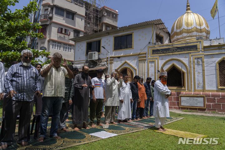 9월 인도 서비스업 PMI 61.0…"26개월째 경기확대"