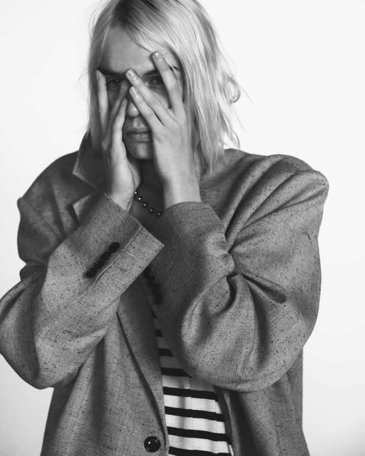 한섬 '시스템 스튜디오' 파리 패션위크 2024년 S/S 제품 대표 이미지(사진=한섬 제공) *재판매 및 DB 금지