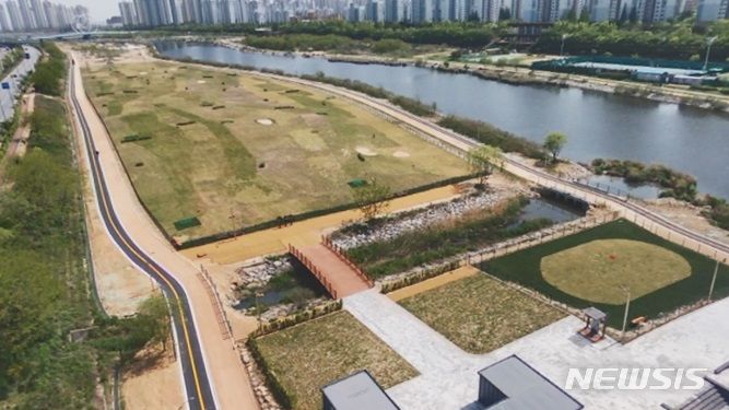 [인천=뉴시스] 인천 송도국제도시 파크골프장 전경. (사진=인천경제청 제공)