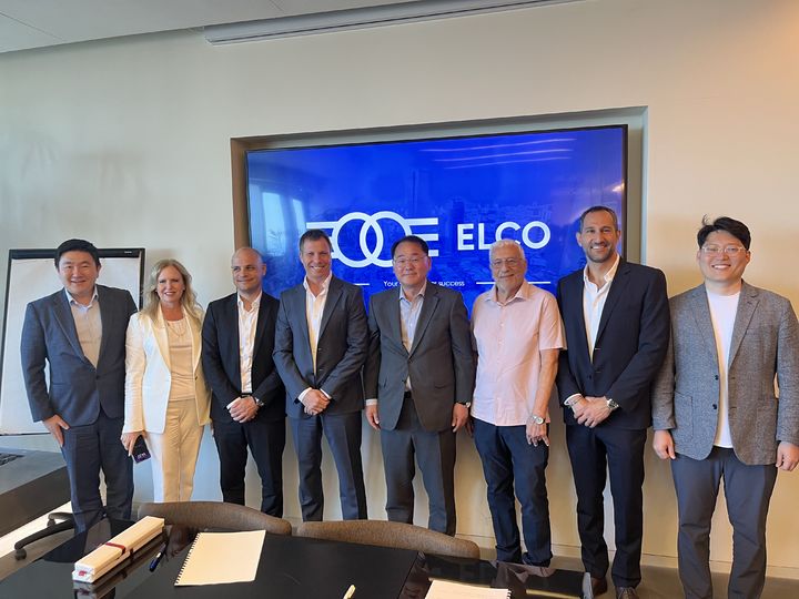 [전주=뉴시스] 전북도 김종훈 경제부지사는 현지시간 26일과 27일 이스라엘을 방문해 양국간의 경제 협력과 새만금의 유대계 자본 유치에 나섰다. 사진은 이스라엘 엘코그룹 방문 모습 (사진= 전라북도청 제공) *재판매 및 DB 금지