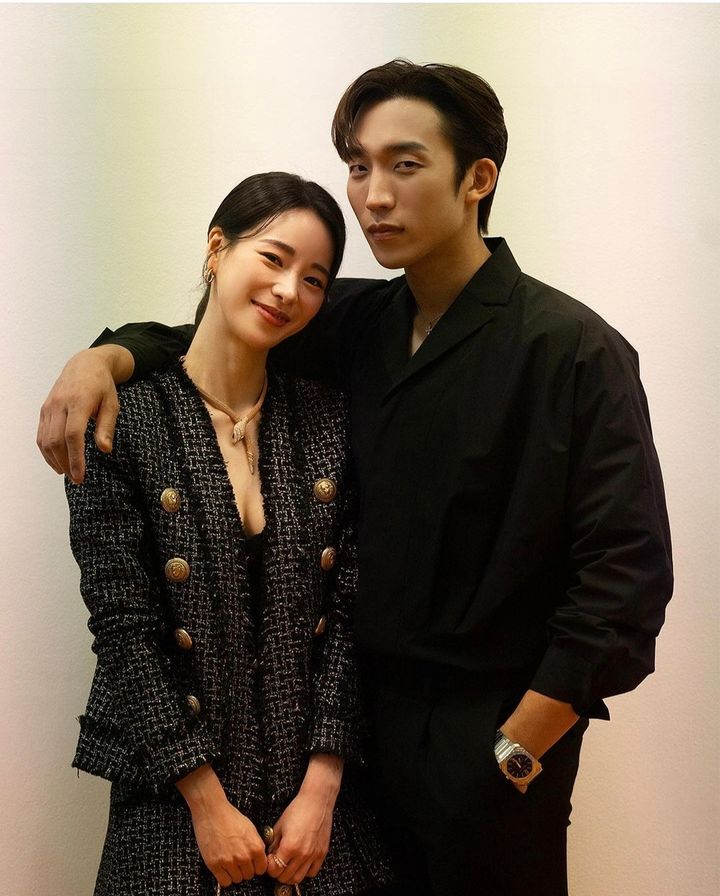 [서울=뉴시스] 배우 임지연(왼쪽)이 배우 이상이와 찍은 사진을 공개했다. (사진=임지연 인스타그램 캡처) 2023.06.29. photo@newsis.com *재판매 및 DB 금지