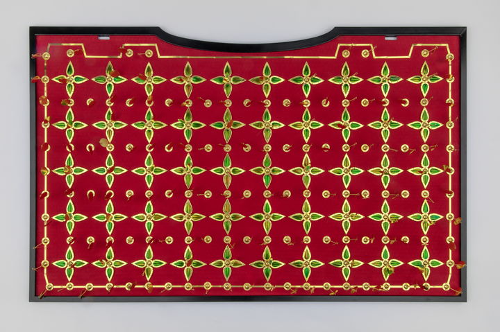 [서울=뉴시스] 경주 쪽샘지구 44호분 비단벌레장식&nbsp; 말다래 재현품 (사진=문화재청 제공) 2023.07.05. photo@newsis.com *재판매 및 DB 금지