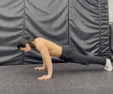 이준영 맨몸운동 중 상급자 운동에 해당하는 '플란체' *재판매 및 DB 금지 *재판매 및 DB 금지