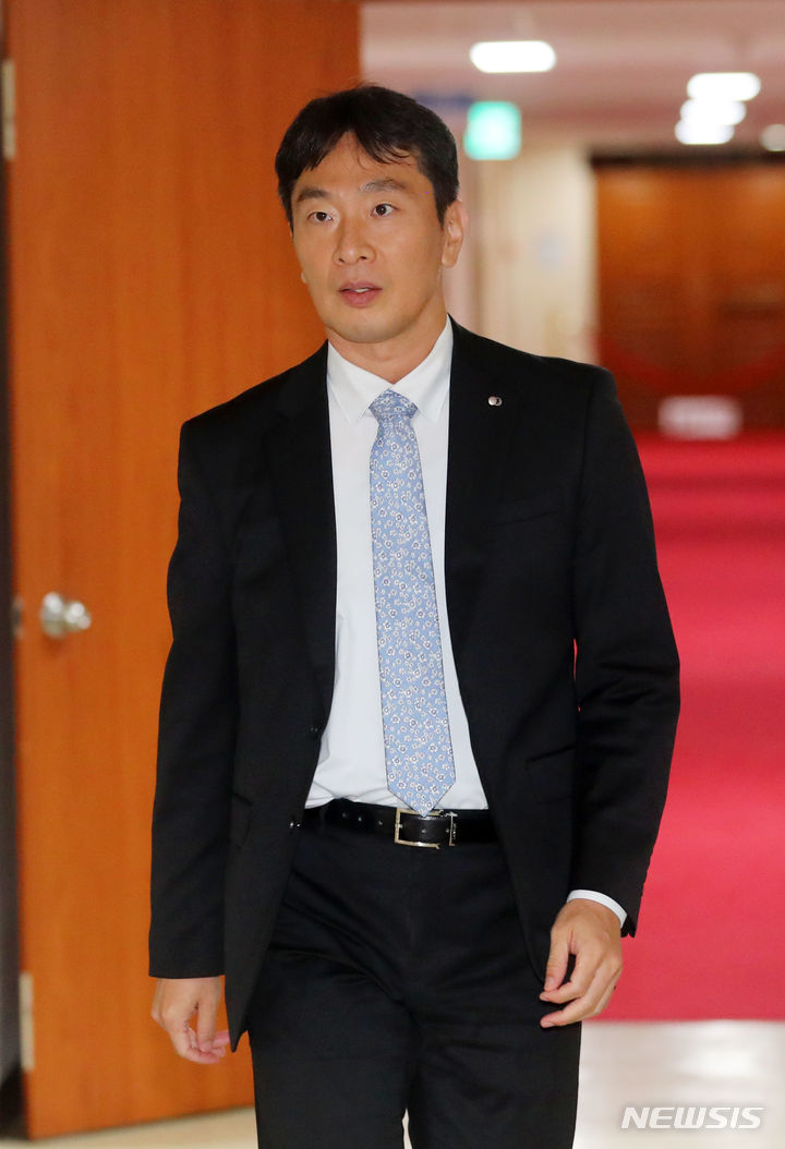 "허위 용역비에 미공개정보 이용까지"…금감원, 증권사 임직원 무더기 적발