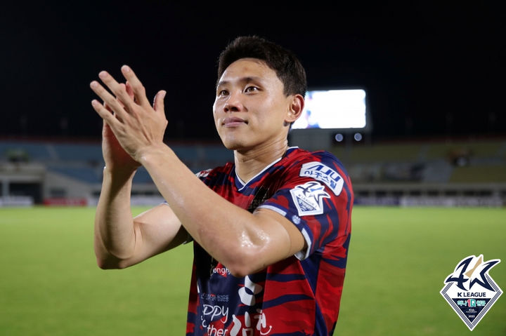 [서울=뉴시스]조영욱. 2023.07.10. (사진=김천상무 제공) *재판매 및 DB 금지