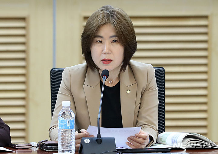 [서울=뉴시스] 이영환 기자 = 김미애 국민의힘 의원. 2023.07.20. 20hwan@newsis.com