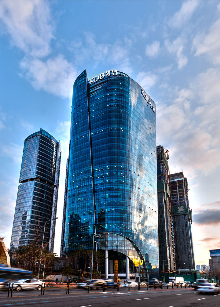 KDB생명 이번엔 팔리나...공적자금 회수율·가격 적정성 관건 - 뉴스 썸네일 이미지