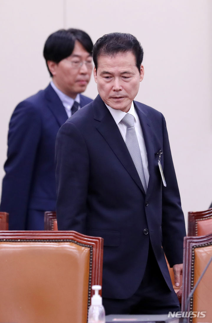 [서울=뉴시스] 이영환 기자 = 김영호 통일부 장관 후보자가 21일 오전 서울 여의도 국회에서 열린 인사청문회에 참석하고 있다. 2023.07.21. 20hwan@newsis.com