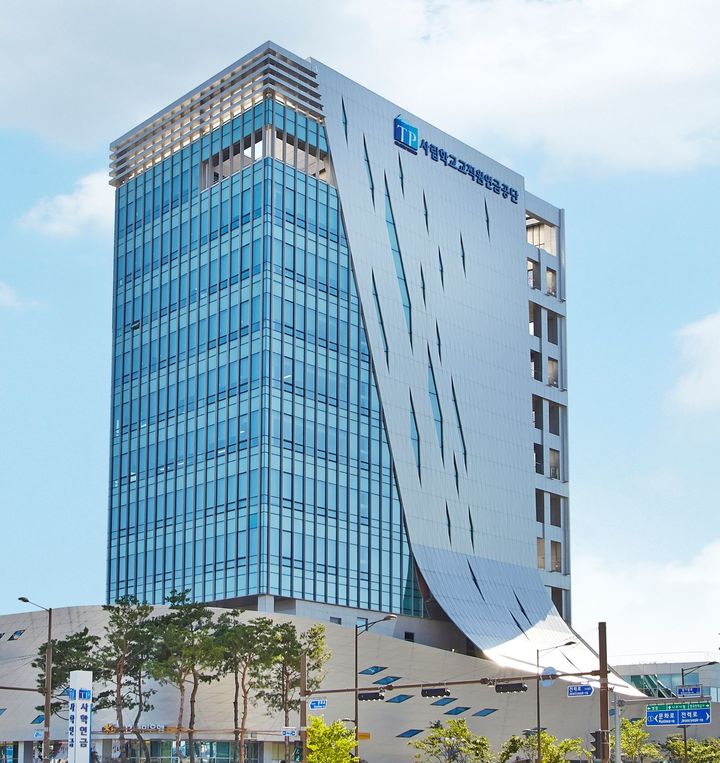  *재판매 및 DB 금지