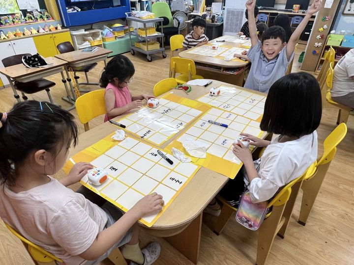 [대구=뉴시스]대구에서 운영하는 돌봄 지원 프로그램. 뉴시스DB. 2025.02.11 photo@newsis.com *재판매 및 DB 금지