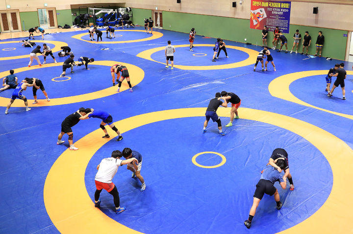 사진은 지난 2022년 11월 레슬링국가대표의 인제 전지훈련 모습. 인제군 제공 *재판매 및 DB 금지