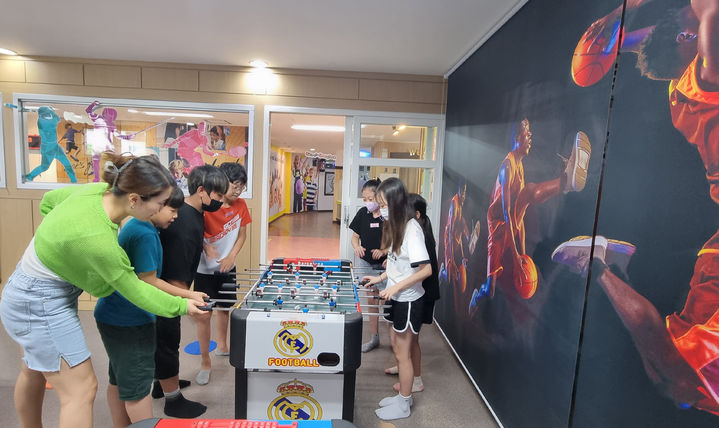 [광양=뉴시스] 전남 광양교육지원청 여름 영어 캠프. (사진=전남도교육청 제공). photo@newsis.com *재판매 및 DB 금지