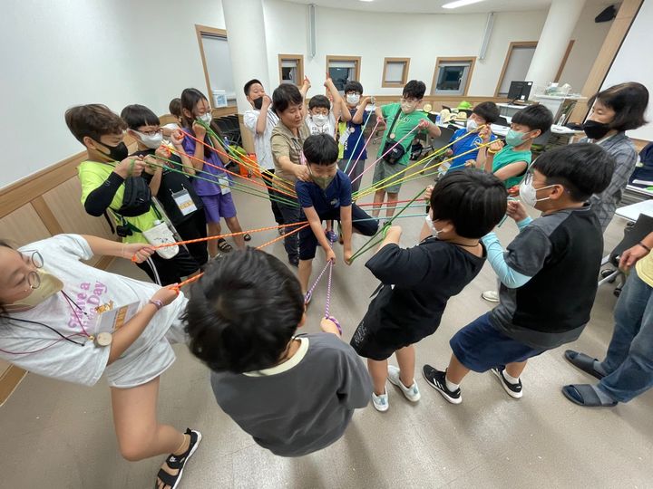 [대구=뉴시스] 대구시 행복북구문화재단 구수산·대현·태전도서관은 '1박2일 독서캠프'를 운영한다. (사진=행복북구문화재단 제공) 2023.08.03. photo@newsis.com *재판매 및 DB 금지