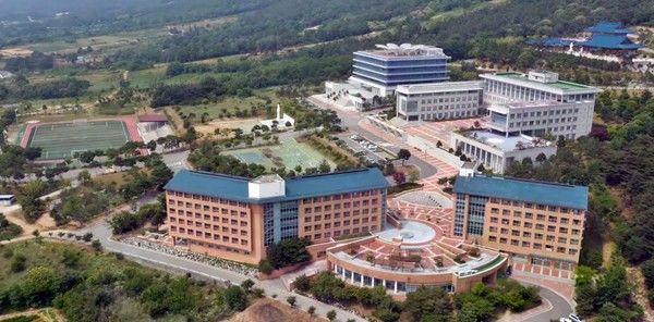 금강대학교 전경. 2023. 08. 06 *재판매 및 DB 금지