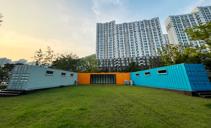 [광양=뉴시스] 광양시 아트컨테이너. *재판매 및 DB 금지