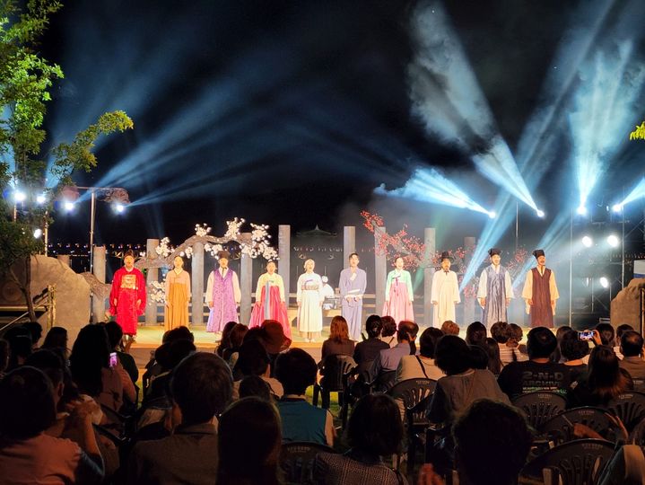 실경 뮤지컬 '퇴계연가' 공연 모습 (사진=안동시 제공) *재판매 및 DB 금지