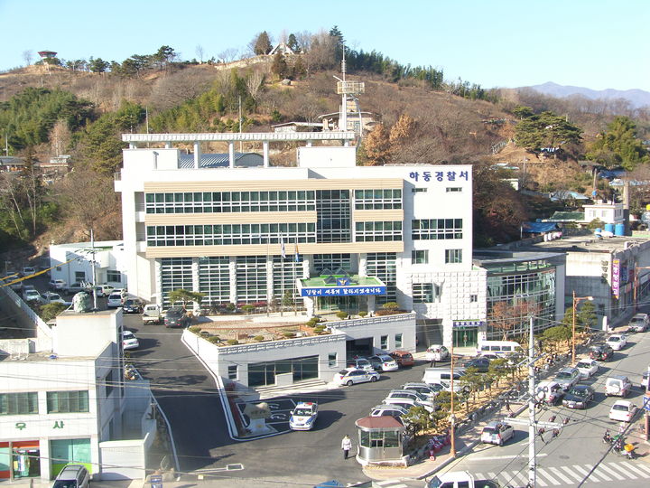 [창원=뉴시스] 강경국 기자 = 경남 하동경찰서 전경. (사진=경남경찰청 제공). 2023.08.09. photo@newsis.com *재판매 및 DB 금지