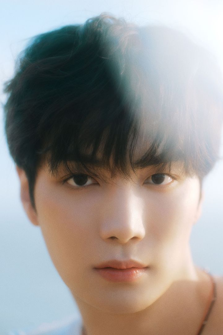 [서울=뉴시스] 가수 및 배우 김종현. (사진=에버모어엔터테인먼트 제공) 2023.08.10. photo@newsis.com *재판매 및 DB 금지