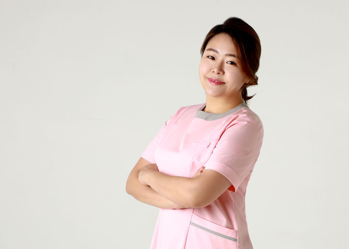 [서울=뉴시스]지난 1일 뉴시스와 인터뷰한 응급전문간호사 출신 유튜버 '옆집간호사 구슬언니' (사진=옆집간호사 구슬언니 제공) 2023.08.11. photo@newsis.com *재판매 및 DB 금지