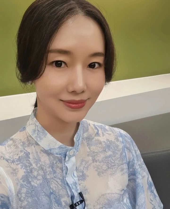 [서울=뉴시스] 가수 이정현. (사진=이정현 인스타그램 캡처) 2023.08.17. photo@newsis.com *재판매 및 DB 금지