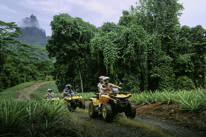 모레아 섬 ATV 투어. (사진=타히티 관광청 제공) photo@newsis.com *재판매 및 DB 금지