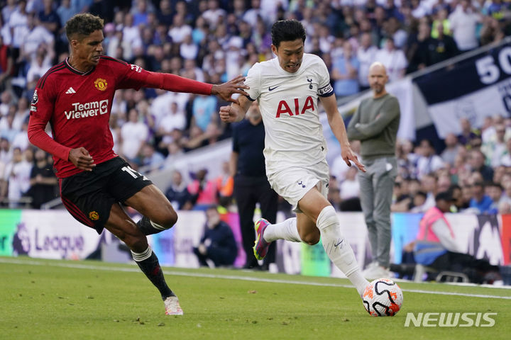 [런던=AP/뉴시스]토트넘 캡틴 손흥민. 2023.08.19.