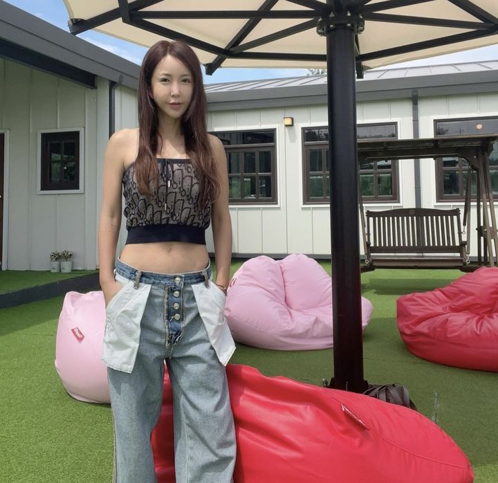 [서울=뉴시스] 슈. 2023.08.28. (사진 = 인스타그램 캡처) photo@newsis.com *재판매 및 DB 금지