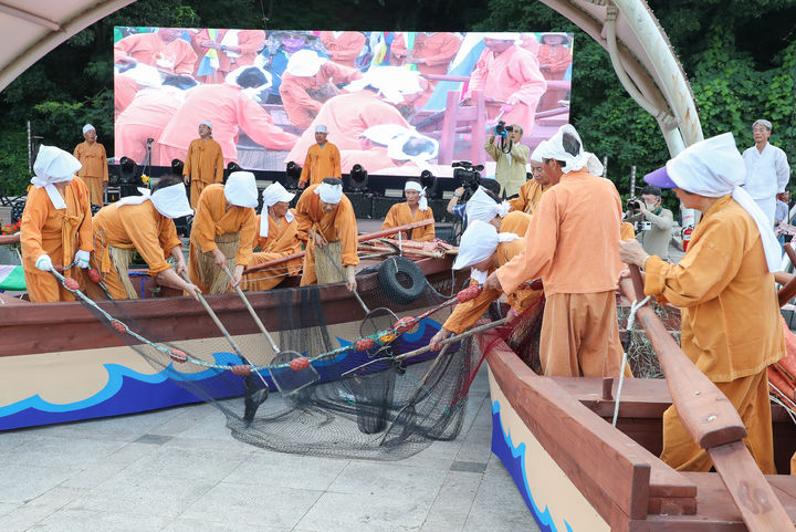 "구수한 전어 맛보러 오세요" 광양전어축제, 9월4일 개최 - 뉴스 썸네일 이미지