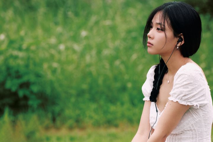 [서울=뉴시스] 비비. 2023.08.28. (사진 = 필굿뮤직 제공) photo@newsis.com *재판매 및 DB 금지