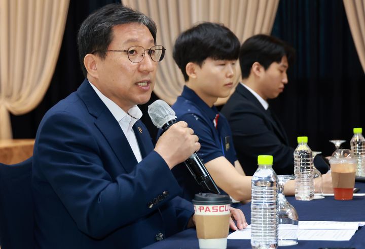 [서울=뉴시스] 이성희 고용노동부 차관. (사진=고용노동부 제공) 2023.08.30. photo@newsis.com *재판매 및 DB 금지