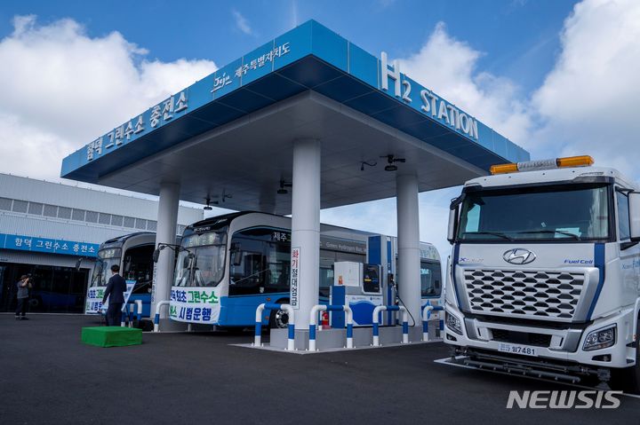 [제주=뉴시스] 양영전 기자 = 함덕 그린수소 충전소 전경. 2023.09.04. 0jeoni@newsis.com