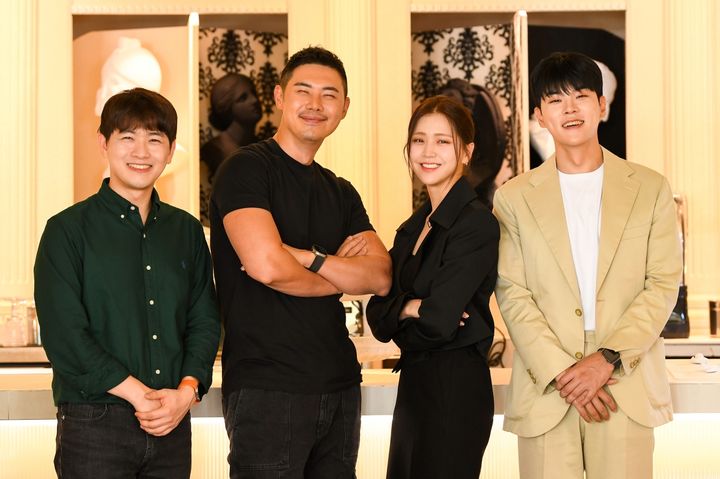 [서울=뉴시스] SBS 예능물 '손대면 핫플! 동네멋집' 김명하PD, 공간기획 전문가 유정수 대표, 배우 김지은, 이인권 아나운서 (사진=SBS 제공) 2023.09.06. photo@newsis.com *재판매 및 DB 금지